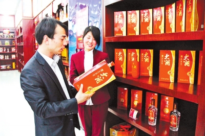 “小窖香”大河酒进驻河南市场