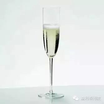 白兰地.webp