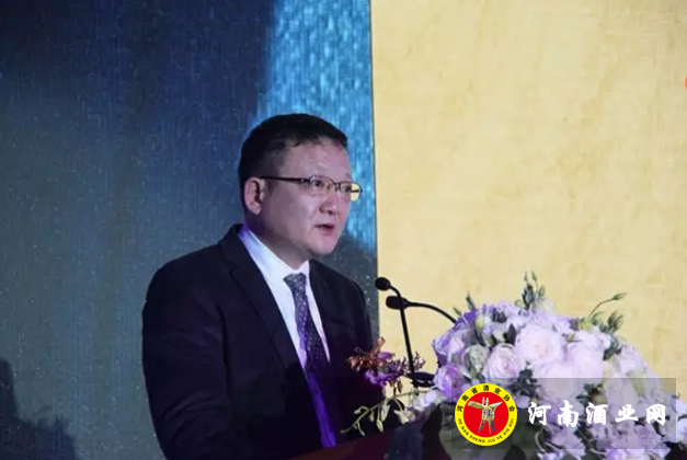 唐杰