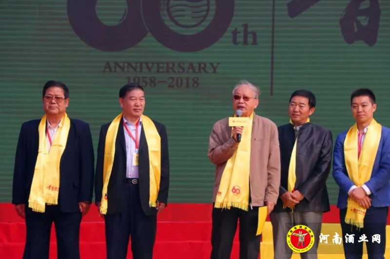 QQ截图20181017183303