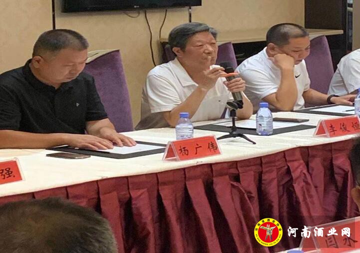 许昌市酒业协会名义会长  李俊恒