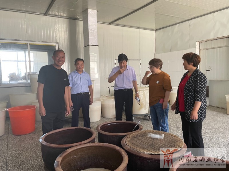 3、座谈会 (2)