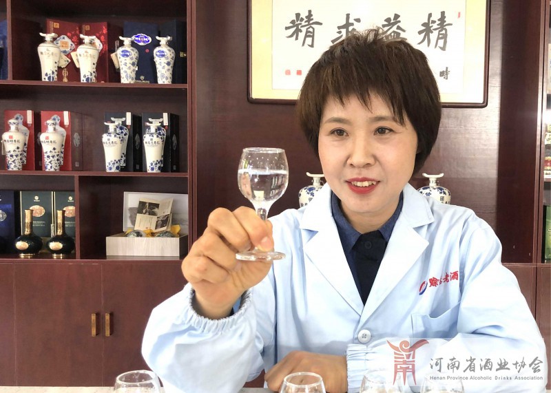 王贤图片